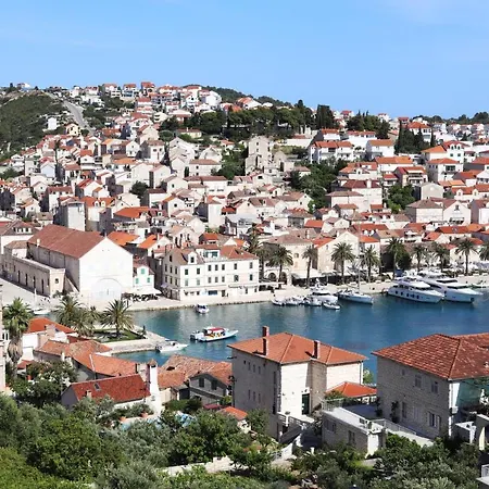 With A Parking Space Hvar - 5687 Apartman *